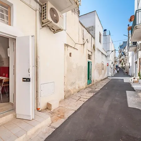 Dimora Egnazia Historic Centre - Happy